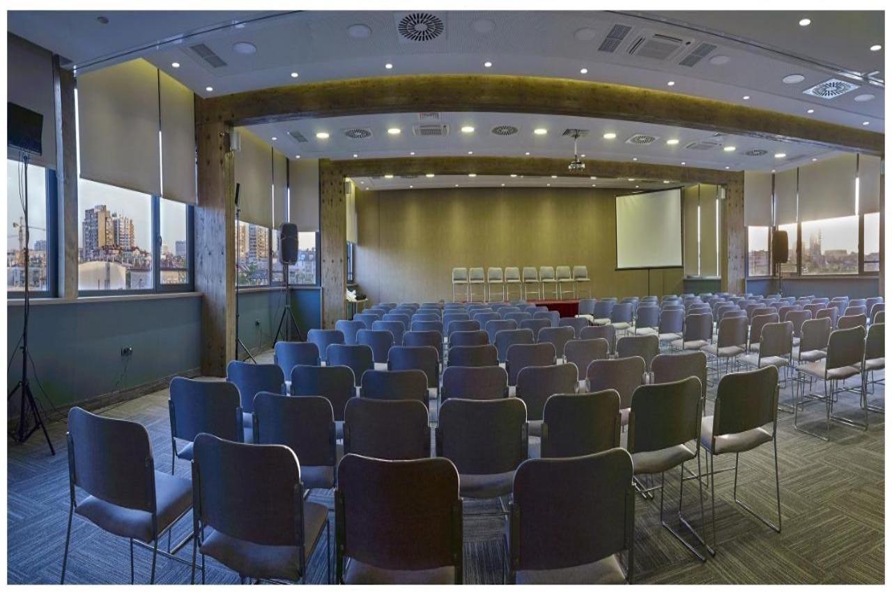 Radisson Red Belgrade Hotell Exteriör bild