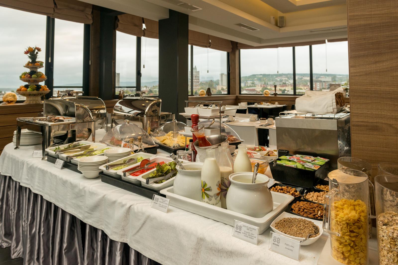 Radisson Red Belgrade Hotell Exteriör bild