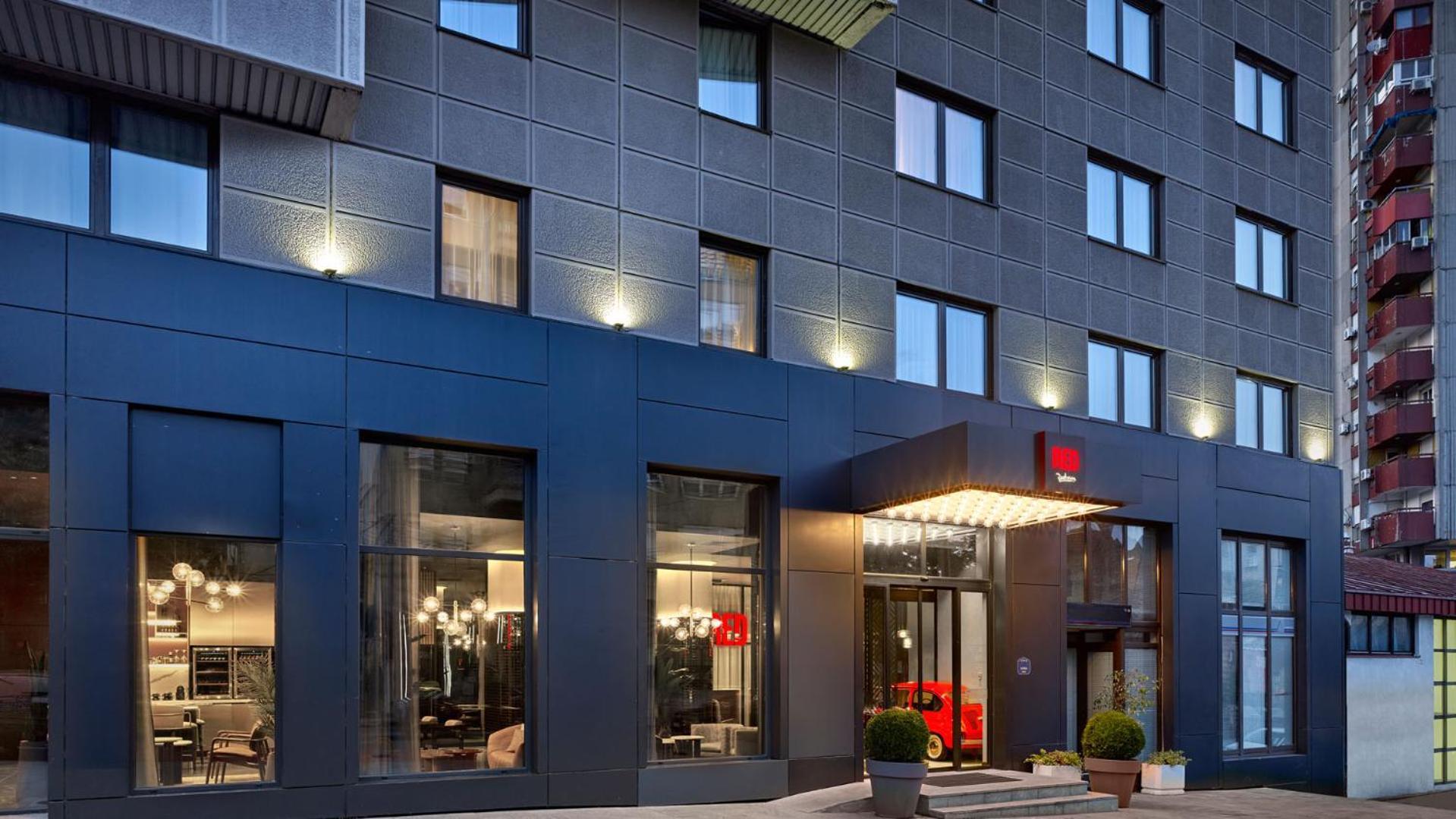 Radisson Red Belgrade Hotell Exteriör bild